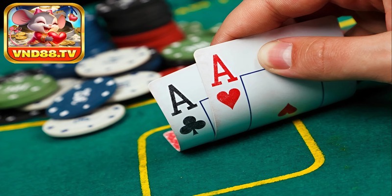 Một số thuật ngữ cơ bản khi chơi Poker nên biết